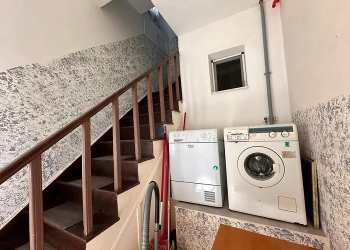 Дом отдыха къща с четири спални двор с барбекю Неа-Перамос